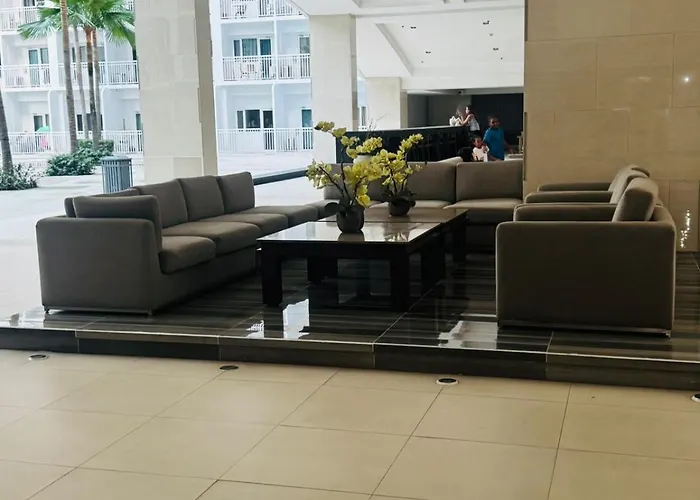 Not Bookable 4*