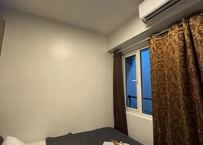 Not Bookable 4*